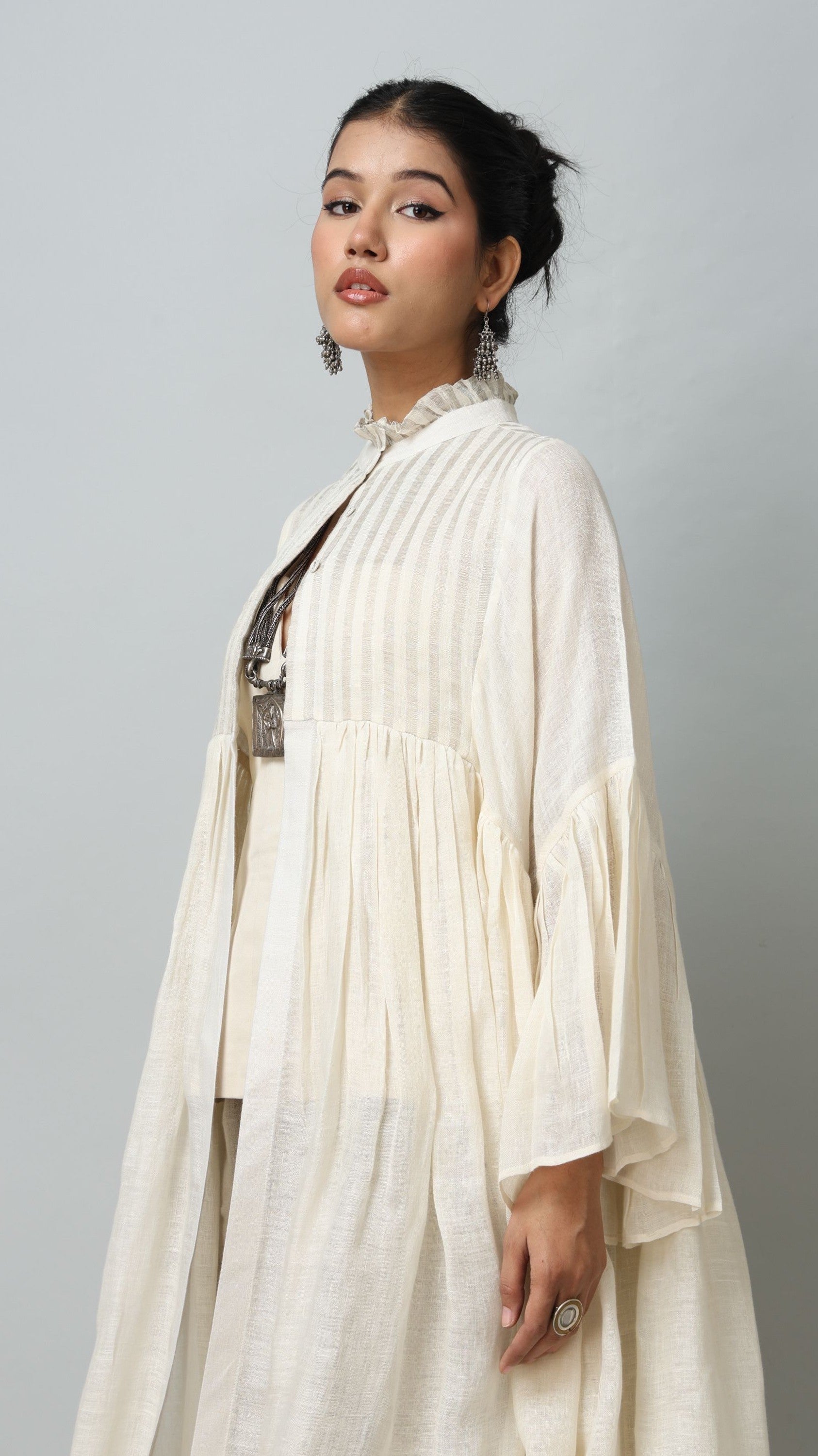 Linen Silver Overlay